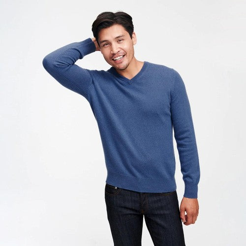 The Essential Cashmere V-Neck Sweater Men's