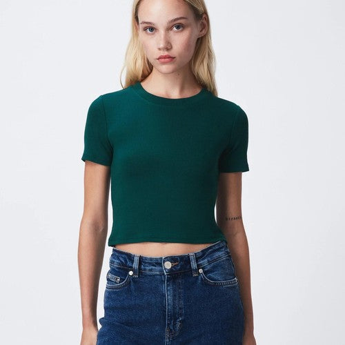 Silky Ribbed Cropped Tee