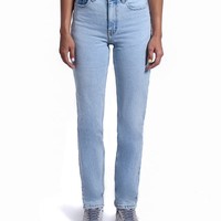 Feminine Relaxed Fit Jeans