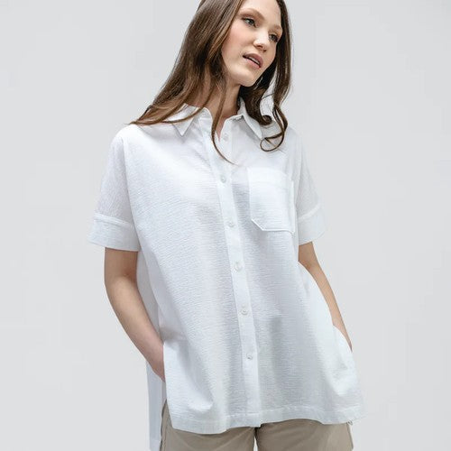 Women's Hybrid Seersucker Short Sleeve Shirt